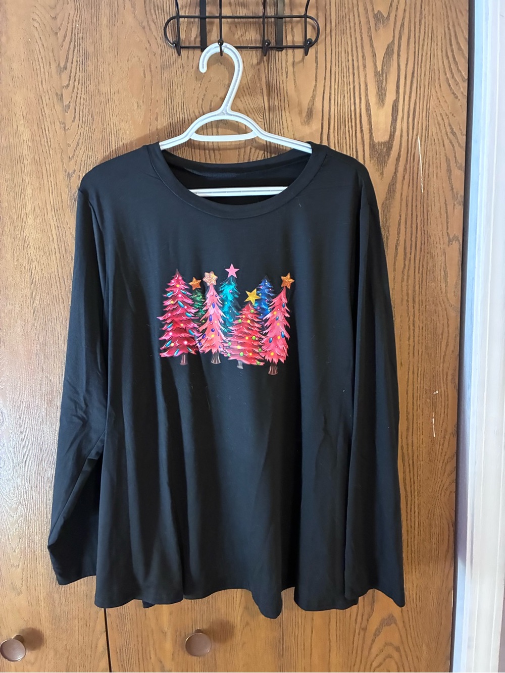 Women's Black Christmas Tree Graphic Long Sleeve Shirt Colorful Holiday Top